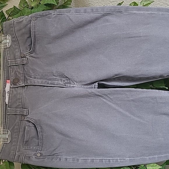 CAbi #3565 High Waist Skinny jeans Size 6 - Picture 2 of 8